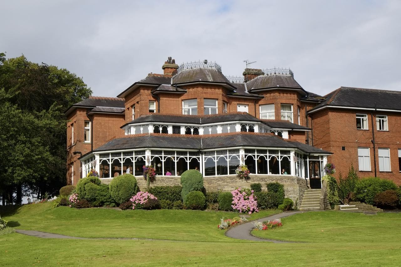 Macdonald Kilhey Court Hotel Wigan Exterior foto